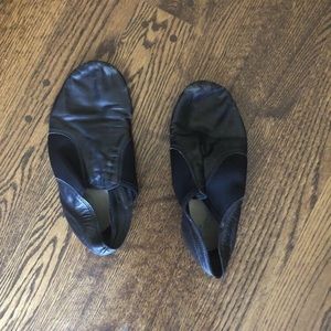Size 9 jazz shoes